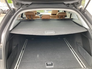 Peugeot 308 Peugeot 308 SW 1.2 PureTech Blue Lease Premium | Pano | Trekhaak | Navi | Leder - afbeelding nr 16