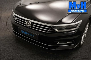 Volkswagen Passat Volkswagen Passat Variant 1.4 TSI R-Line|VIRTUAL|TREKH|LED - afbeelding nr 28