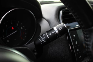 Jaguar XE Jaguar XE 2.0 R-Sport | 200PK | El. Stoelen | Camera | Afneembare trekhaak - afbeelding nr 24