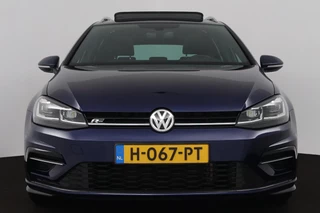 Volkswagen Golf Volkswagen Golf Variant 1.5 TSI Highline Business R (PANORAMADAK, TREKHAAK, CARPLAY, PARKEERSENSOREN, CARPLAY, AUTOMAAT) - afbeelding nr 16