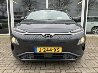 Hyundai Kona 50% deal 8.975,- ACTIE Schuif-kanteldak / Stoelverwarming / Navi - afbeelding nr 5