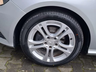 Mercedes-Benz A-Klasse Mercedes A-klasse 180 / LAGE KM STAND / NWE APK - afbeelding nr 16