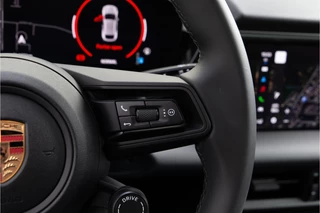 Porsche Macan Porsche Macan 4 100 kWh Panorama, Trekhaak, 22