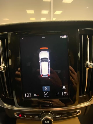Volvo V90 Volvo V90 2.0 T5 Momentum Pro | LEER | LED | ADAPTIVE CRUISE | CAR PLAY | - afbeelding nr 32