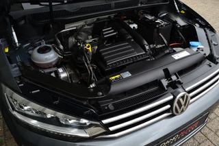 Volkswagen Touran Volkswagen Touran 1.4 TSI DSG Highline LED/ACC/Trekhaak/Automaat - afbeelding nr 43