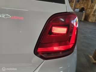 Volkswagen Polo Volkswagen Polo 1.0 TSI SOUND / Navigatie / Climate/ Garantie - afbeelding nr 14