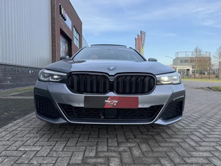 BMW 5 Serie BLUESTONE-METALLIC MET COGNAC LEER/PANO/ACC/CAMERA/STANDKACHEL/SFEER/DAB/CARPLAY/SHADOW-LINE/M-AERODYNAMIC - afbeelding nr 77