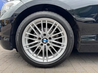BMW 1 Serie BMW 1 Serie 118i Corporate Lease I Automaat I Navigatie I Dealer onderhouden - afbeelding nr 13