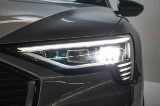 Audi e-tron Audi e-tron 50 quattro S edition 71 kWh PANO|B&O|HUD - afbeelding nr 8