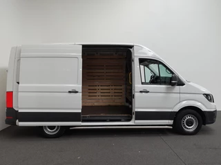 Volkswagen Crafter Volkswagen Crafter 30 2.0 TDI L3H3 177PK Highline Automaat Airco App-connect ACC Camera Trekhaak - afbeelding nr 6