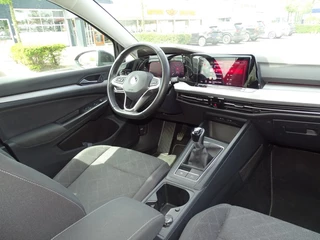 Volkswagen Golf Volkswagen Golf 1.0 ETSI LIFE BNS- Led-Media app-Virtual Dash-Cruise-Navi-Clima-Lmv-Blth - afbeelding nr 6