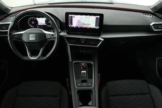 SEAT Leon SEAT Leon 1.5 eTSI FR Intens | Stoel & stuurverwarming |  Adaptive cruise | Trekhaak | Carplay | Sfeerverlichting | Camera | Navigatie - afbeelding nr 7