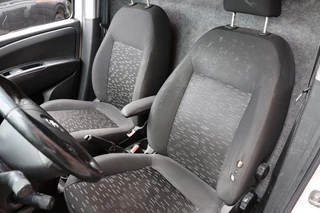 Opel Combo Opel Combo 1.6 CDTi 105 PK L2H1 Sport | Cruise control | Stoelverwarming | Airco | LM Velgen | Sidebars | Werkplaatsinrichting | Euro 6 | NAP Logisch | Nieuwe APK - afbeelding nr 16