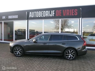 Volvo V60 Volvo V60 2.0 B4 Momentum HK-Sound/Memory/Leder/18Inch/Trekhaak - afbeelding nr 6