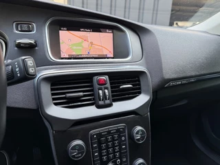 Volvo V40 Volvo V40 V40 Cross Country T3 152pkSummum panorama leer camera - afbeelding nr 9