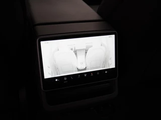 Tesla Model 3 Tesla Model 3 Long Range AWD 78 kWh AUTOPILOT | LEDER | RIJKLAAR INCL. TESLA GARANTIE T/M 12-2027 | ORIG. NL. NAP KM. - afbeelding nr 23