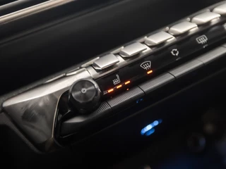 Peugeot 5008 Automaat (APPLE CARPLAY, STOELVERWARMING, LEDER, GROOT NAVI, 360 CAMERA, KEYLESS, SPORTSTOELEN, GETINT GLAS, CRUISE, NIEUWE APK, NIEUWSTAAT) - afbeelding nr 10