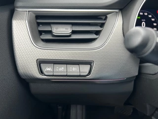 Renault Arkana Renault Arkana Mild Hybrid140 EDC Techno 360 Camera Zwart dak - afbeelding nr 19