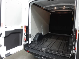 Ford Transit Ford Transit 105pk 2.0 L2H2 Trend Airco Trekhaak Navi Cruise Airco Navi Trekhaak Cruise Control - afbeelding nr 32