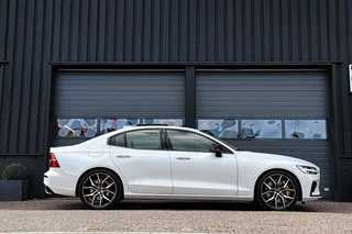 Volvo S60 Volvo S60 2.0 T8 AWD Polestar Engineered /PANODAK/B&W/MEMORY/HUD/360 CAMERA/TREKHAAK! - afbeelding nr 3