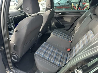 Volkswagen Golf Volkswagen Golf 1.4 TSI GTE | Pano | 19 Inch | Camera - afbeelding nr 20