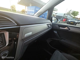 Volkswagen Touran Volkswagen Touran 1.2 TSI Conn. Series 7p 1eEigenaar/NLAuto - afbeelding nr 19