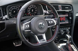Volkswagen Golf Volkswagen Golf 7.5 GTI 2.0 TSI GTI Performance 245PK Pano/DYNa/Trkhk/Cam - afbeelding nr 38
