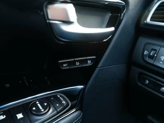 Kia e-Niro Kia e-Niro ExecutiveLine 64 kWh | SOH 100% | Leder | Adaptive cruise | Camera | Carplay - afbeelding nr 45