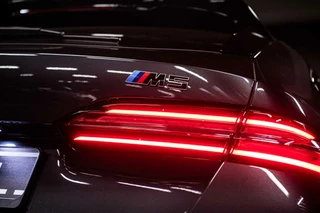 BMW M5 BMW 5-serie Touring M5 V8 Hybrid | Direct leverbaar | Pano | B&W | M Drive | - afbeelding nr 55