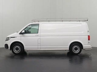 Volkswagen Transporter Volkswagen Transporter 2.0TDI 150PK Lang Highline | Imperiaal | Trekhaak | Navigatie | Airco | 3-Persoons - afbeelding nr 12