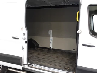 Ford Transit Ford Transit 330 2.0 TDCI L3H2 Trend Navigatie Camera Carplay Trekhaak Cruise control Airco - afbeelding nr 43