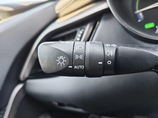 Toyota C-HR Toyota C-HR 1.8 Hybrid Active | Trekhaak | Org. NL! | Andoroid Auto, Apple C - afbeelding nr 12