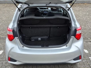 Toyota Yaris Toyota Yaris 1.5 Hybrid Automaat Design Sport | Stoelverwarming - afbeelding nr 25