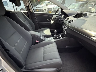 Renault Mégane Renault Mégane 1.2 TCe Bose - afbeelding nr 8