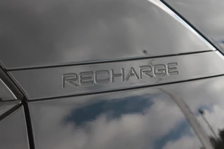 Volvo XC40 Volvo XC40 T5 Recharge R-Design | Black Edition | Leder | Parkeercamera | Stoelverwarming | Pilot Assist | Keyless - afbeelding nr 12