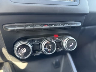 Dacia Duster Dacia Duster 1.3 TCe Prestige | Camera | Navi | Keyless | Climate - afbeelding nr 13