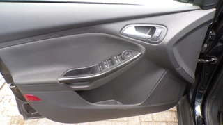 Ford Focus Navi.Cruise.Clima.Lm.velgen.Pdc - afbeelding nr 23