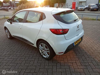 Renault Clio Renault Clio 0.9 TCe Limited Bose - afbeelding nr 4