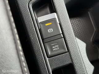 Volkswagen T-Roc Volkswagen T-Roc 1.5 TSI 3x R-line Panodak Virtual Navi Carplay ACC Camera - afbeelding nr 32