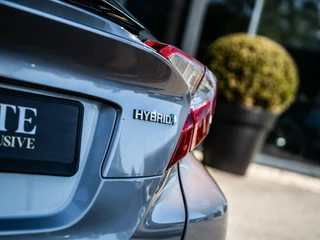Toyota C-HR Toyota C-HR 1.8 Hybrid Premium|CAMERA|CRUISE|KEYLESS|18'' - afbeelding nr 24