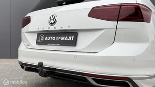Volkswagen Passat Volkswagen Passat GTE I Pano l Dynaudio | Trekhaak - afbeelding nr 3