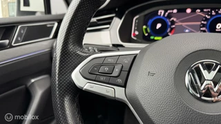 Volkswagen Passat Volkswagen Passat GTE I Pano l Dynaudio | Trekhaak - afbeelding nr 9
