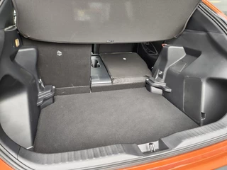 Toyota Yaris Cross Toyota Yaris Cross 1.5 Hybrid Explore | Navi | Sensoren v/a | Stoelverwarming - afbeelding nr 33