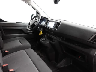 Opel Vivaro Opel Vivaro 2.0 BlueHDi 145PK L2 Automaat Airco Navigatie Trekhaak Side Bars Betimmering Laadruimte - afbeelding nr 41
