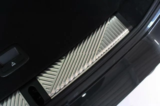BMW 5 Serie BMW 5-serie Touring 530e PANO | TREKH | HUD - afbeelding nr 73
