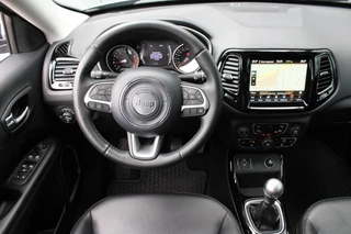 Jeep Compass Jeep Compass 1.4 MultiAIR NIGHT EAGLE / Zwart dak / Apple Carplay - afbeelding nr 13
