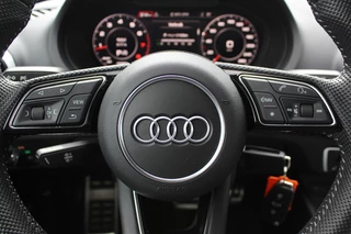 Audi A3 Audi A3 Sportback 1.0 TFSI Sport S Line Edition / Navigatie / Parkeerhulp achter / 18'' / Sportstoelen + half leder / Cruise Control - afbeelding nr 13