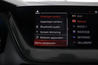BMW 1 Serie BMW 1-serie 118i Executive Edition | Sport Line | Carplay |  Full LED | Sportstoelen | Climate control | Navigatie | Parkeerhulp | Live Cockpit | Cruise control - afbeelding nr 16