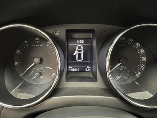 Škoda Yeti Skoda Yeti 1.2 TSi Elegance Automaat-Trekhaak-Navigatie-Panoramadak-Cr.contr-Clima-Camera-Parkeersensoren-Lm17''velgen-Bluetooth - afbeelding nr 6