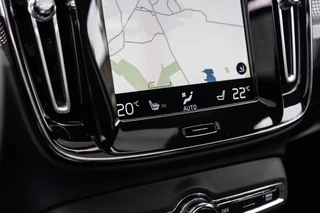 Volvo XC40 Volvo XC40 2.0 T4 R-Design Pano / Camera / ACC - afbeelding nr 18